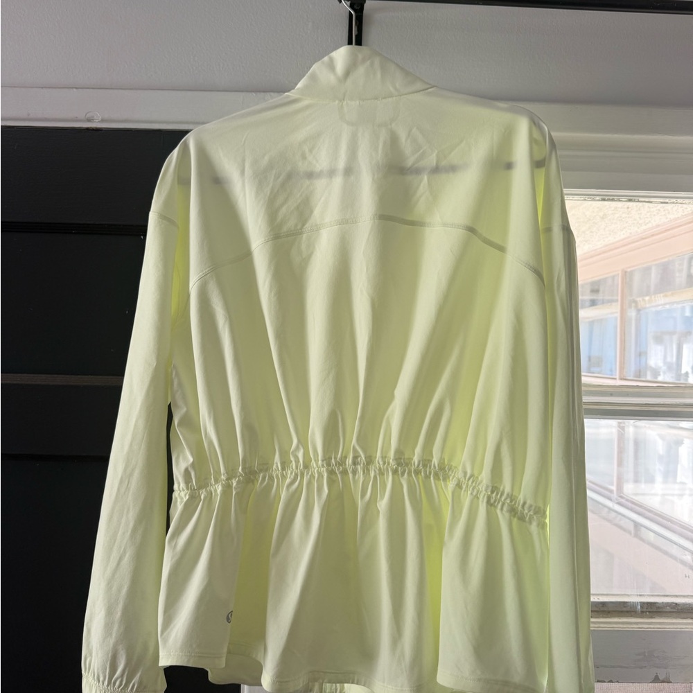 Lululemon running jacket - Picture 2 of 4